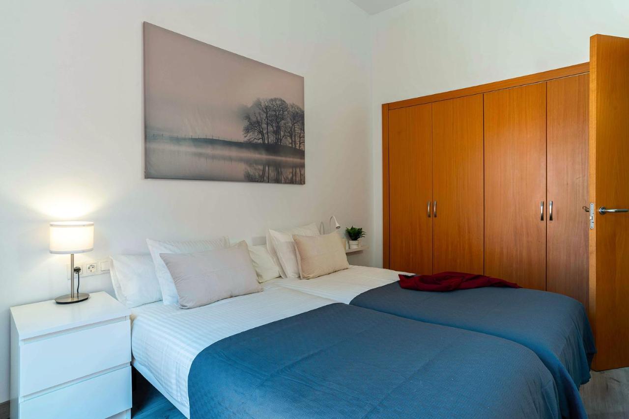 Ab North Barcelona Apartments Santa Coloma de Gramanet Exteriér fotografie