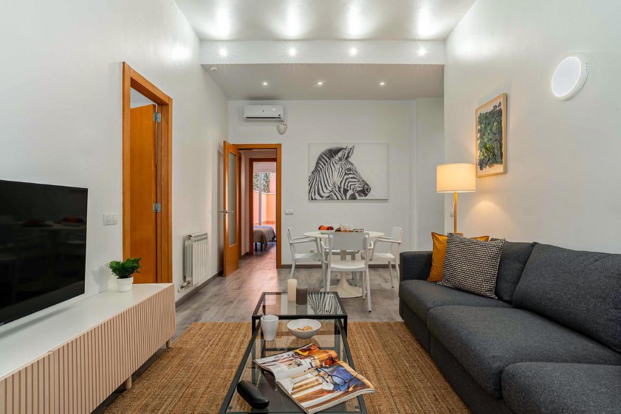 Ab North Barcelona Apartments Santa Coloma de Gramanet Exteriér fotografie
