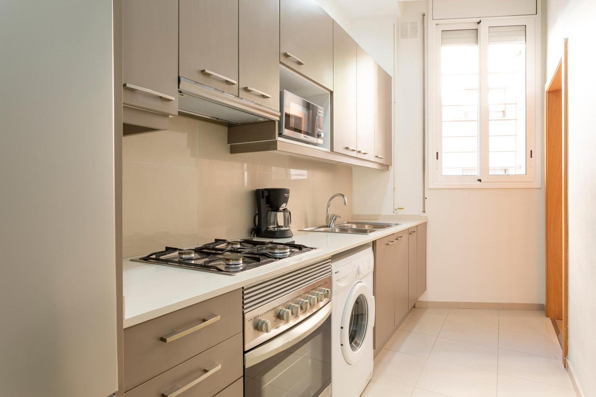 Ab North Barcelona Apartments Santa Coloma de Gramanet Exteriér fotografie